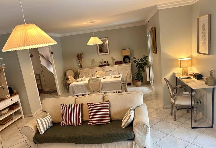 Maison d’hôte pour 2 personnes, avec piscine ainsi que vue et jardin à Plassac - 4