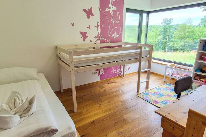 Atemberaubendes  Ferienhaus für 7 Leute mit  W-Lan, Tv und Terrasse in Techelsberg am Wörther See, Klagenfurt-Land