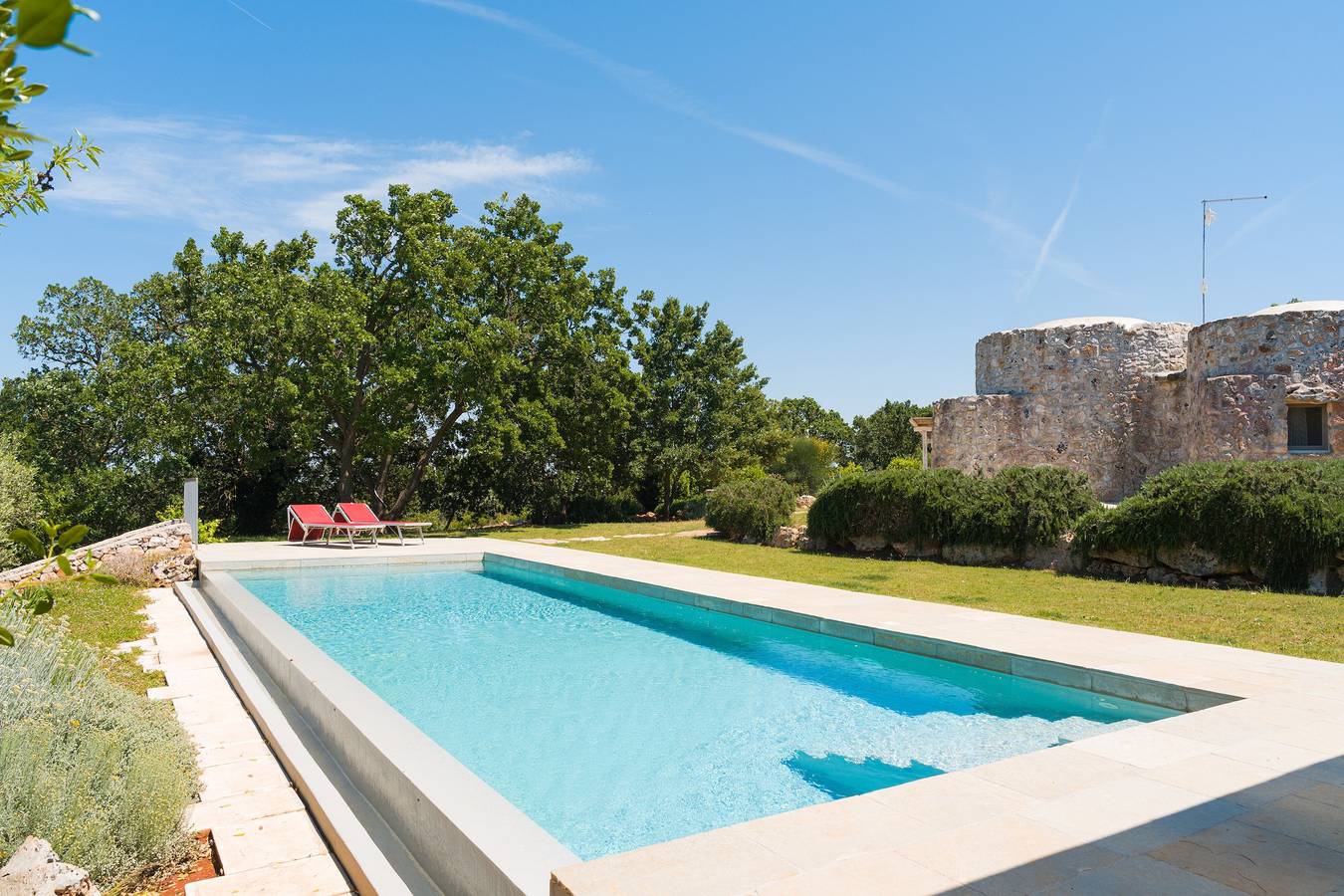 Villa 'Trullo Quercervo' avec piscine privée, Wi-Fi et climatisation in Ostuni, Salento