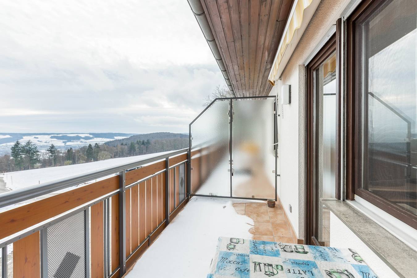 Ganze Wohnung, Gemütliche Ferienwohnung "Ferienwohnung Gebhart" am Bodensee in Öhningen, Hegau