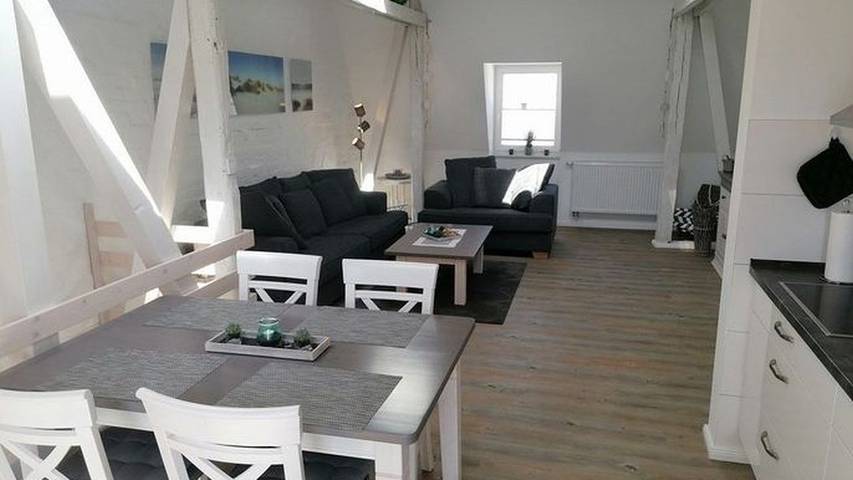 Holiday apartment for 4 people, with balcony - 1