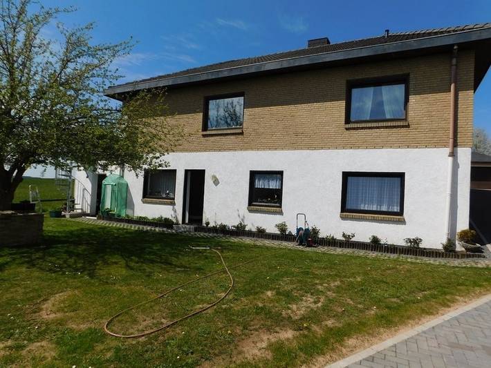 Ferienwohnung für 3 Personen, mit Garten in Landscheid