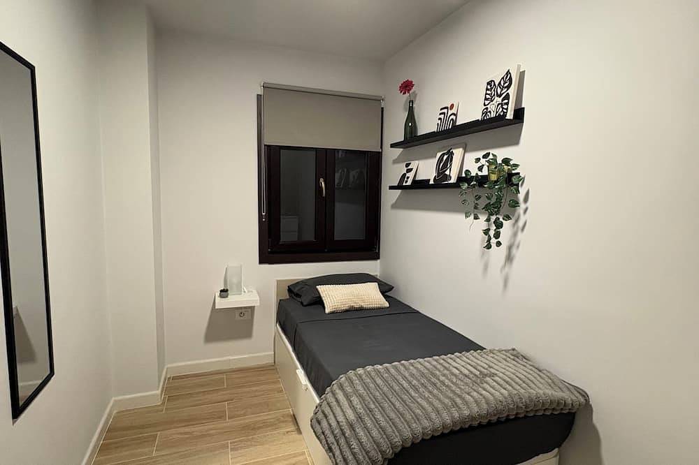 Apartamento entero, Piso moderno con gran terraza y vistas al mar in San Cristóbal de La Laguna, Tenerife Norte
