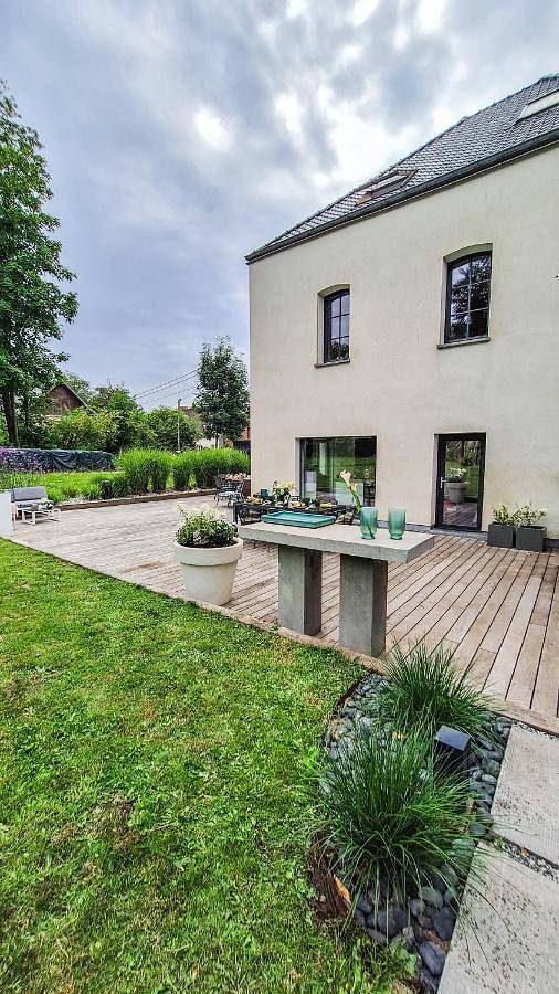 Location de vacances pour 8 personnes, avec jardin ainsi que terrasse et vue dans Brugelette - 4