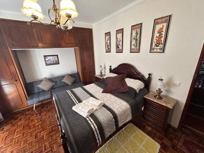 Chambre d’hôte pour 3 personnes, avec balcon et vue, animaux acceptés à Nazaré - 2