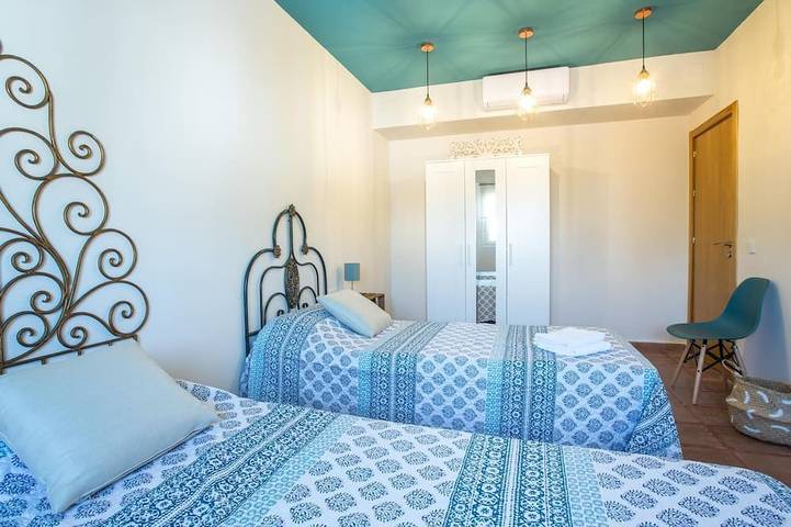 Holi-Rent Casa del Limonero in Castilleja de la Cuesta, Province de Séville