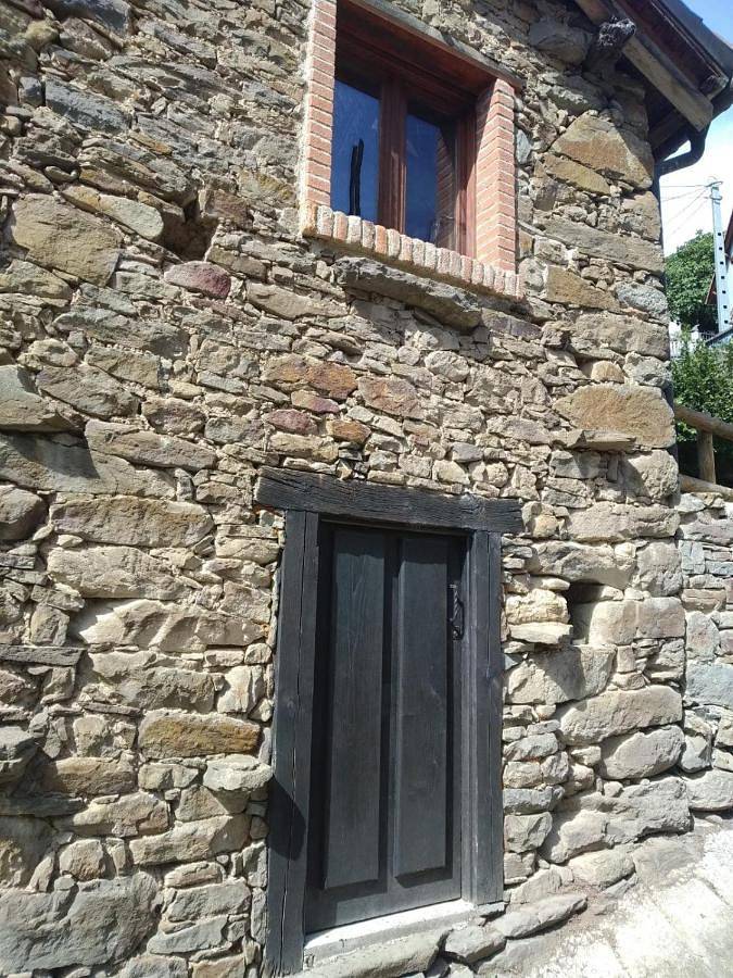 Casa rural para 4 personas, con balcón además de vistas y jardín en Parque Natural de Las Ubiñas-La Mesa - 2