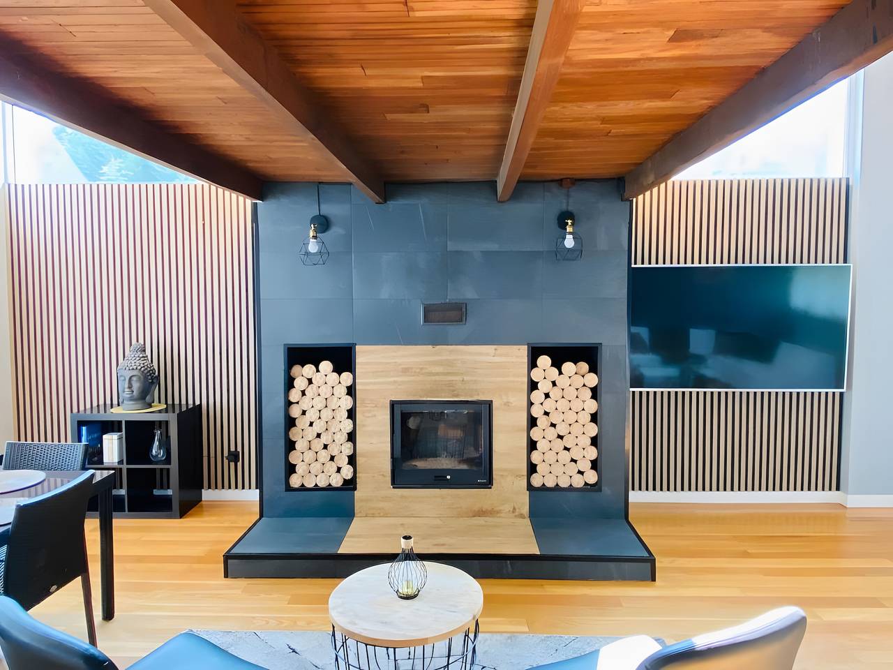 Casa vacanze 'Romeo' con vista sulle montagne, piscina privata e Wi-Fi in Oviedo, Montagne Cantabriche
