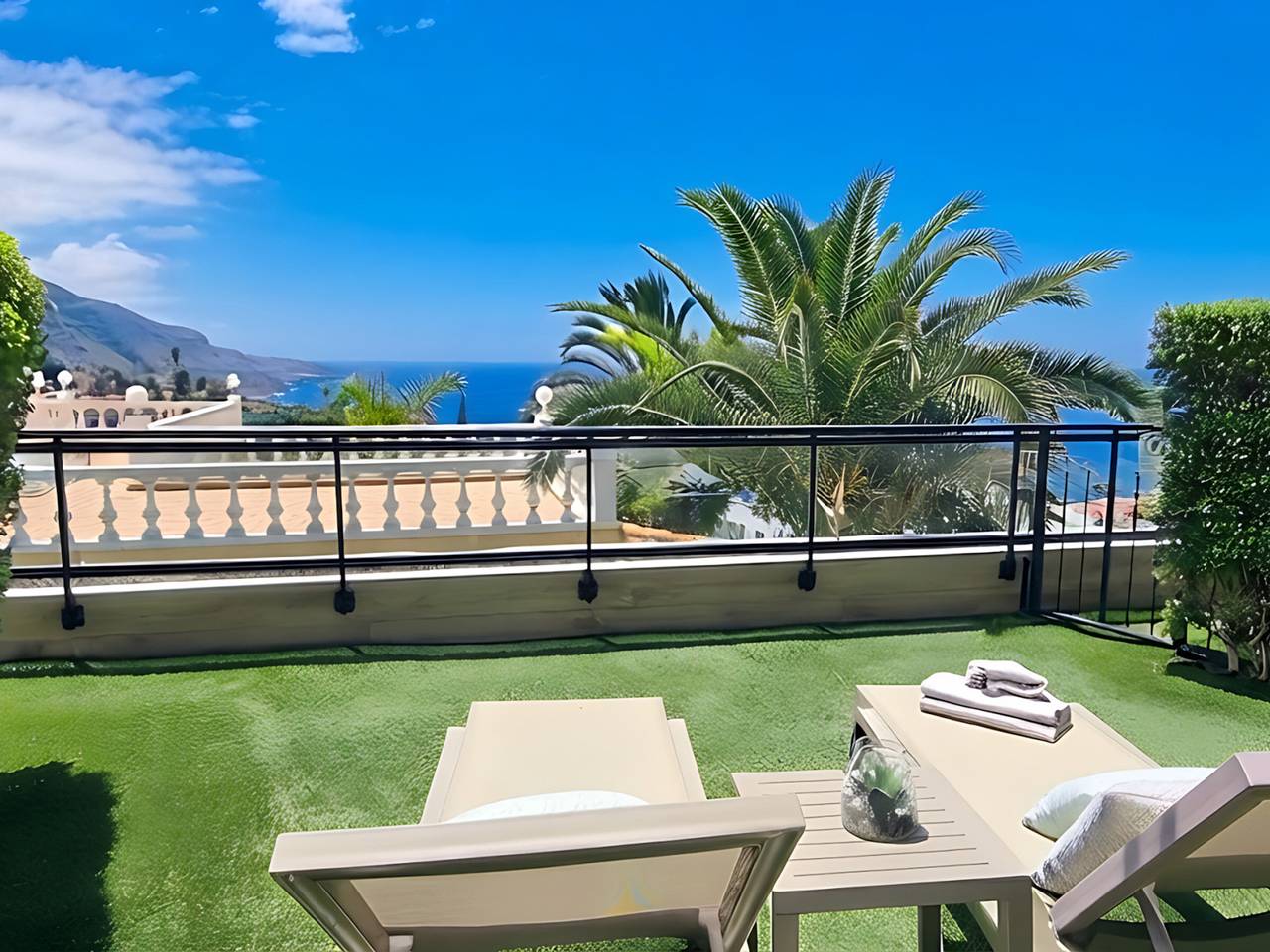 Entire apartment, House with Private Terrace and Sea View in Los Realejos in Toscal - La Longuera, Los Realejos