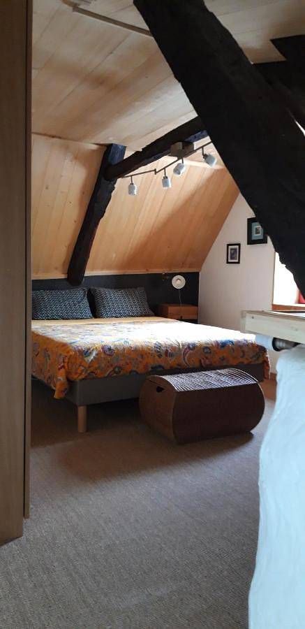 Gîte pour 2 personnes, avec piscine et jardin à Lissac-et-Mouret - 2