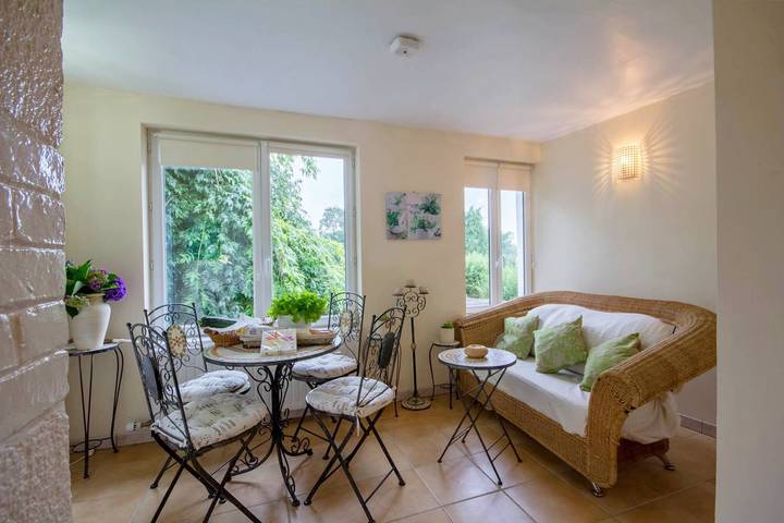 Gîte pour 5 personnes, avec Terrasse et Jardin