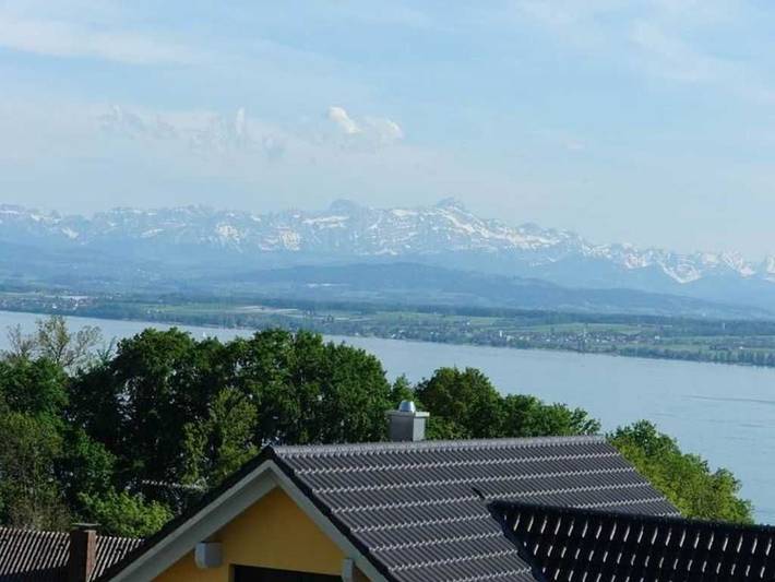 Ganze Ferienwohnung, Haus Rosenhof Ferienwohnungen - Haus Rosenhof Ferienwohnung Dach in Meersburg, Region Bodensee-Oberschwaben