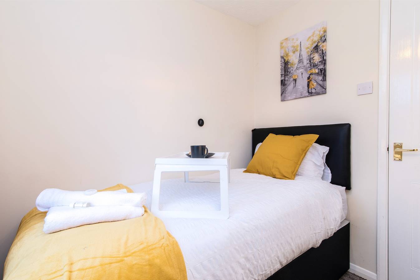 Spacious 3-Bedroom Apartment w/ Private Garden in Coventry, Birmingham y alrededores