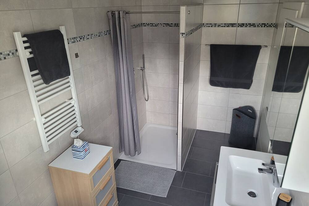 Ganze Wohnung, Fewo Albliebe - gelegen in einer Sackgasse, nähe Barfußpfad und Wandergebiet in Tieringen, Meßstetten