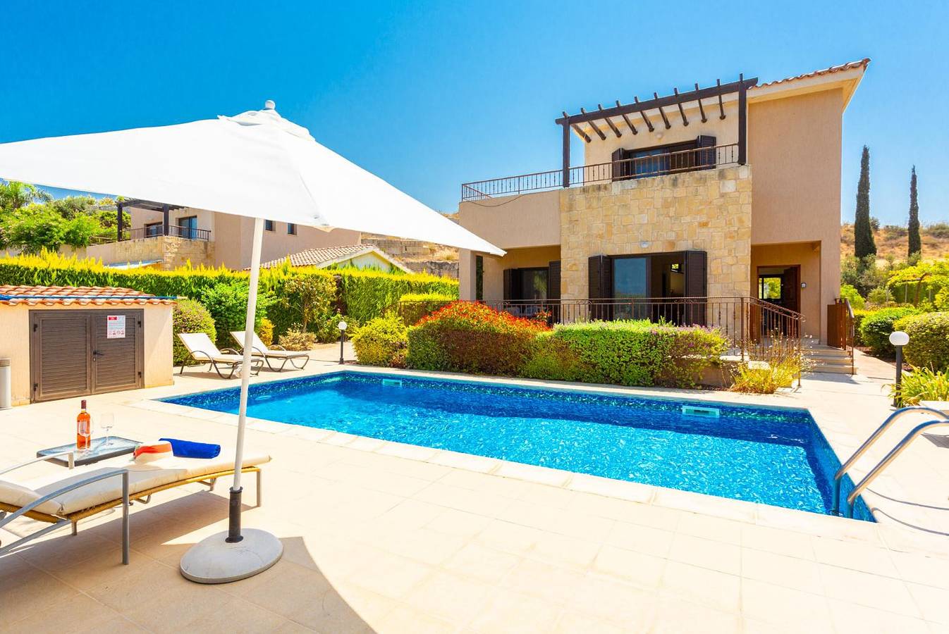 Villa for 6 personer med have in Polis Municipal Beach, Syd Cypern