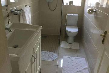 Vacation Rental for 4 Guests in County Limerick, Picture 3