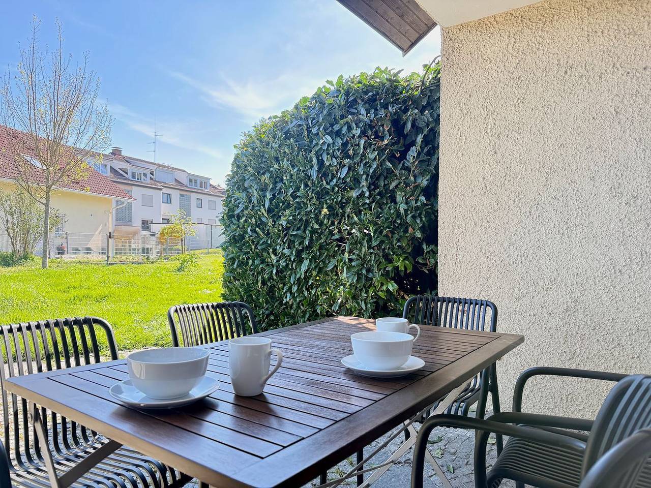 Ganze Wohnung, Ferienwohnung Aussichtsreich - großzügig mit Terrasse und Aussenkamin in Lindau, Bayerisch Schwaben