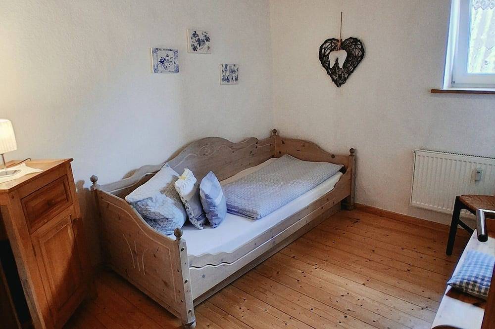Vacation home for 12 guests, 250 m², in Udler in Udler, Vulkaan-Eifel