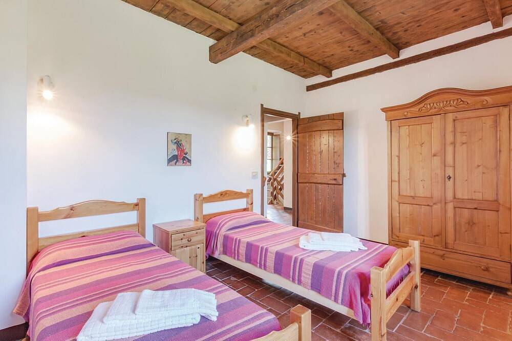 Magnifique maison à Borgo Val di Taro. in Albareto, Apennin Parmensan