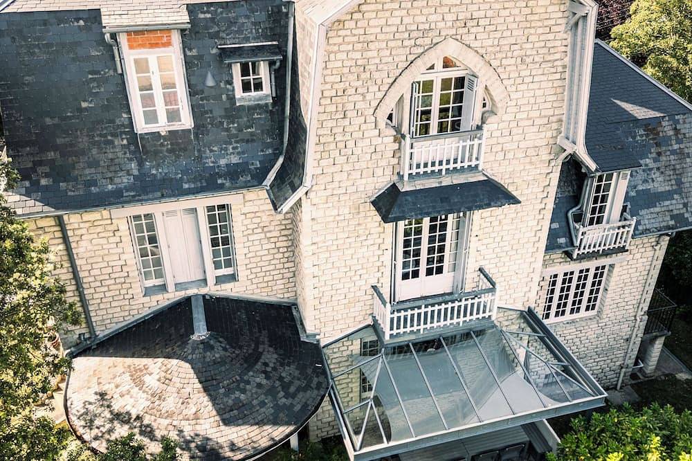 Villa familiale 14 pers, plage à pied, 23-31 août in Royan, Côte de Beauté