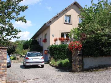 Chambre d’hôte pour 6 personnes, avec piscine et jardin dans la Meuse