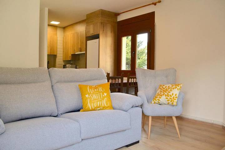 Casa rural para 5 personas, con vistas y balcón en Esterri de Aneu - 2