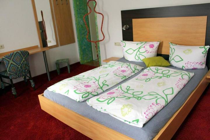 Ferienhaus für 3 Personen, mit Balkon und Ausblick in Tuttlingen