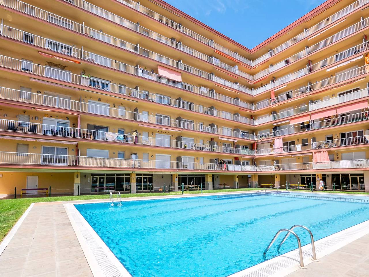 Apartamento entero, 3 estancias 3 Personas in Malgrat de Mar, Costa del Maresme