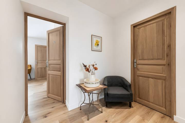 Chambre « Chambre Rouge-gorge » avec vue sur le lac, balcon privé et Wi-Fi in Excenevex, Région de Thonon-les-Bains