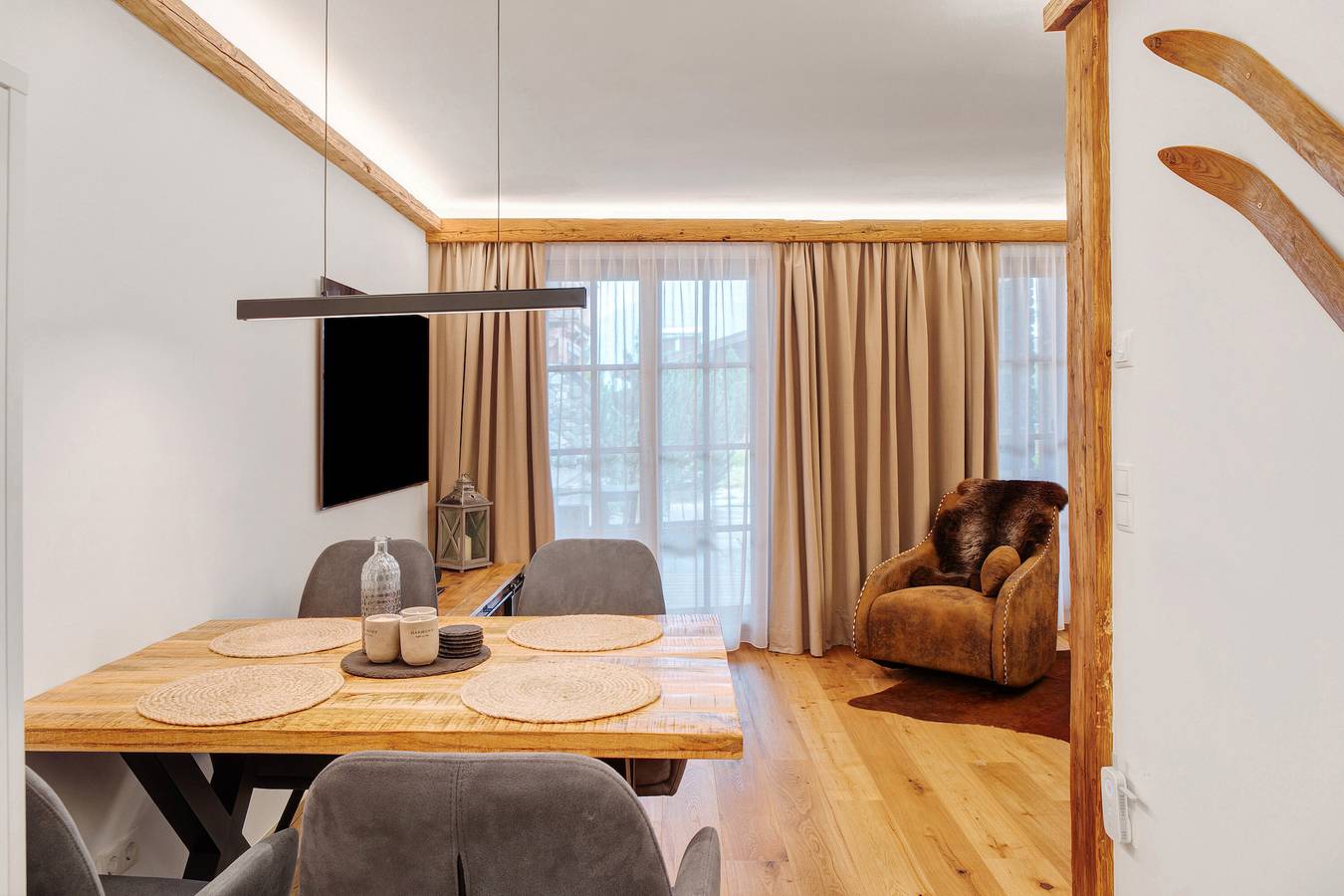 Hel lejlighed, Apartment 'Panorama Chalets Am Pass Thurn' with Mountain View, Private Terrace and Wi-Fi in Mittersill, Kitzbühel alperne