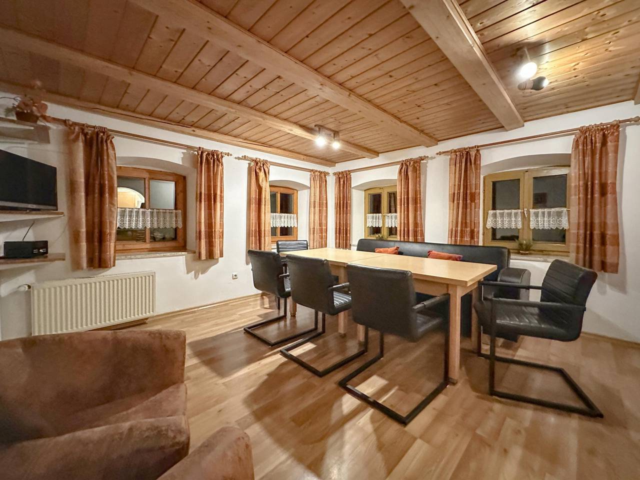 Cozy Holiday Home in the Bavarian Forest in Viechtach, Vorderer Bayerischer Wald