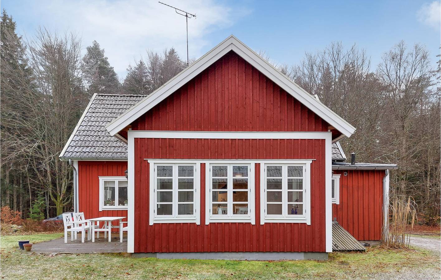 Hus för 8 Personer med trädgård in Kronobergs