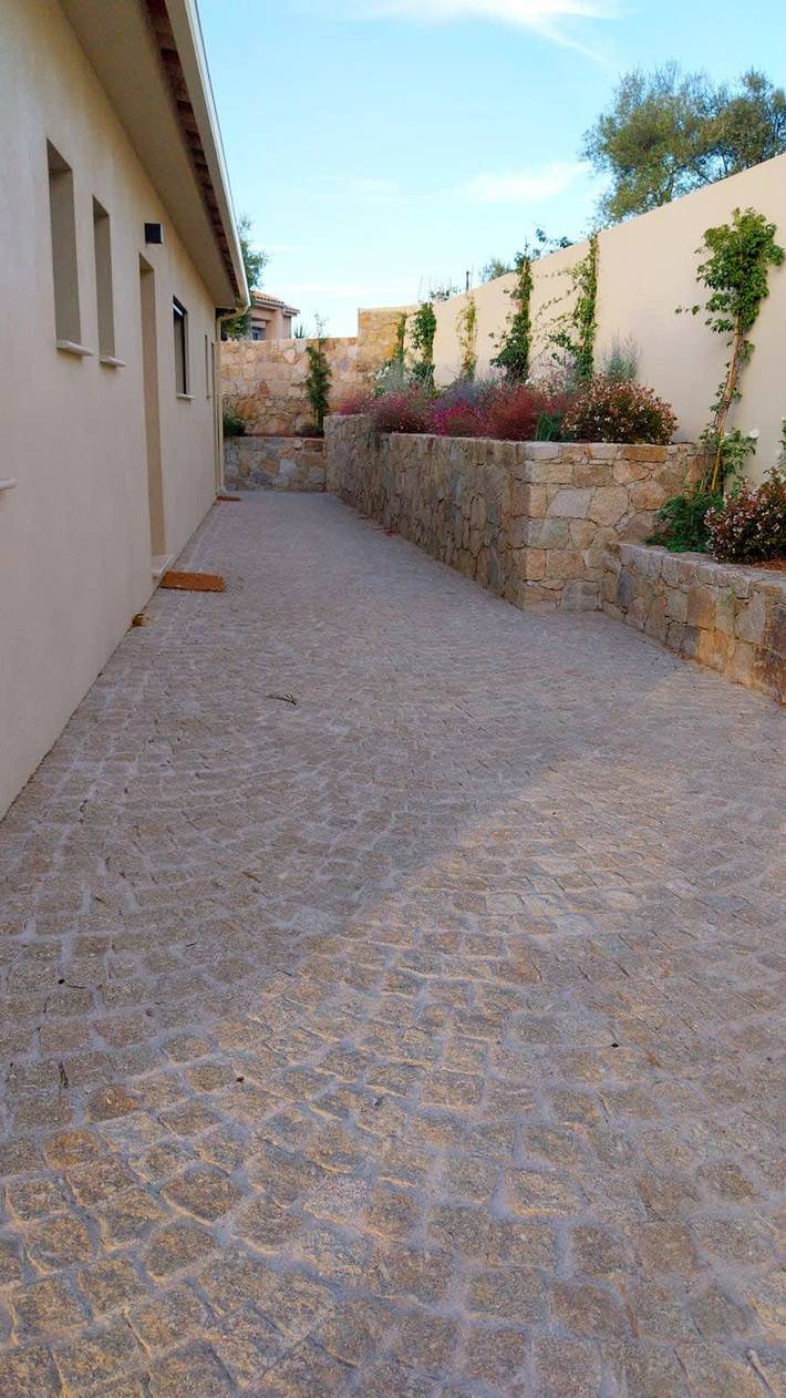 Villa pour 8 personnes, avec terrasse et piscine à Monticello - 4