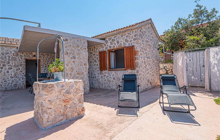 Ferienhaus für 4 Personen, mit Terrasse, mit Haustier in Grad Šibenik - 3