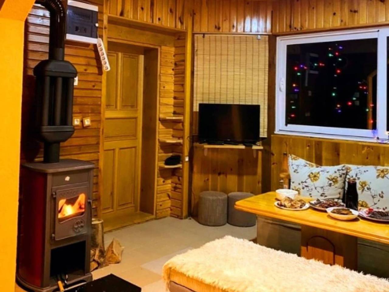 Ganze Wohnung, Studio Apartment with Terrace 2 in Montenegro