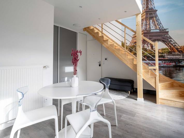 Location de vacances pour 4 personnes, avec Balcon/Terrasse à Montreuil
