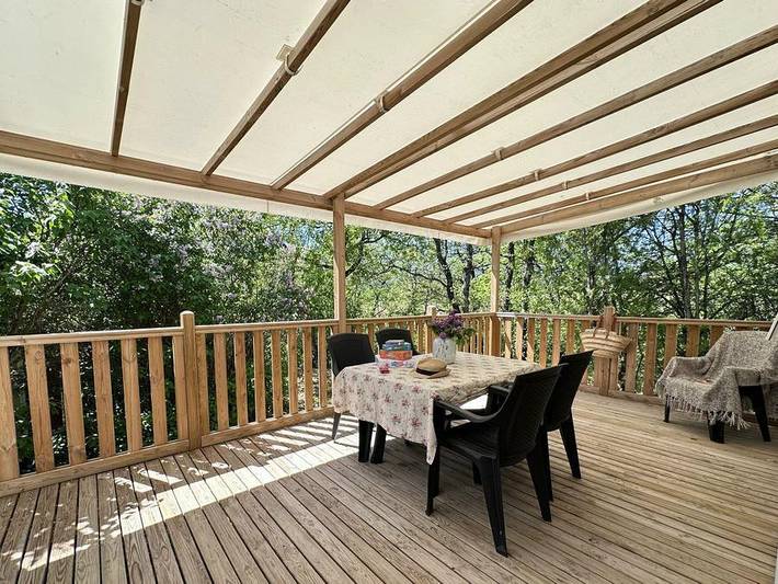 Mobil home pour 6 personnes, avec bassin pour enfant dans Garde-Colombe - 3