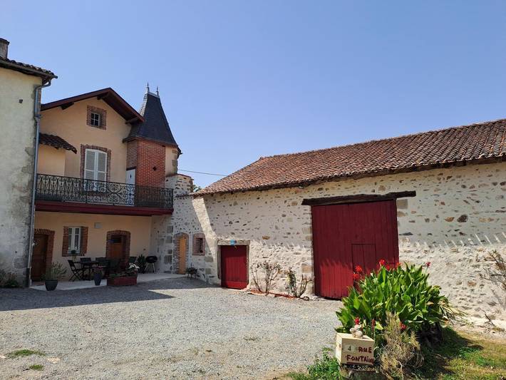 Gîte pour 6 personnes, avec terrasse et jardin, animaux acceptés