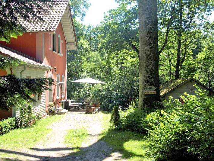 Ferienwohnung für 7 Personen, mit Garten und Sauna sowie Ausblick in Märkische Schweiz