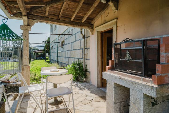 Casa rural para 4 personas, con jardín, Se admiten mascotas en Arcos de Valdevez - 3