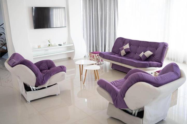 Villa pour 8 personnes, avec Balcon et Terrasse ainsi que Jardin et Vue à Alba (Romania)