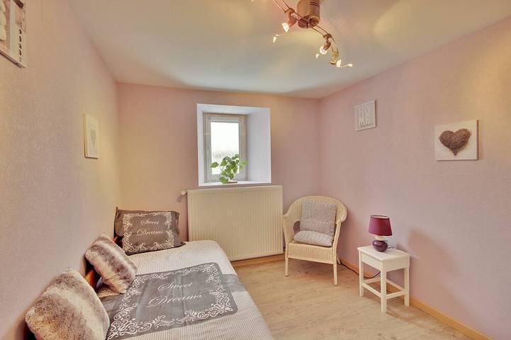 Gîte pour 4 personnes, avec jardin à Saint-Nabor - 4