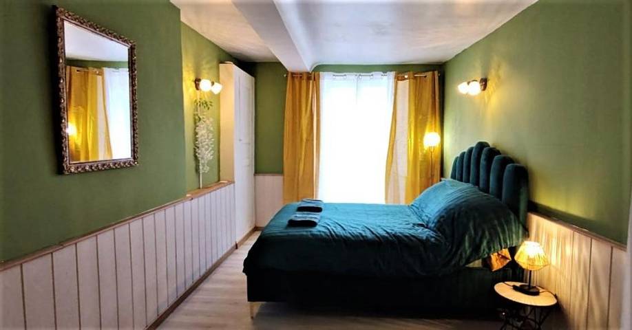 Gîte pour 5 personnes, avec vue à Pont-d'Ouilly - 4