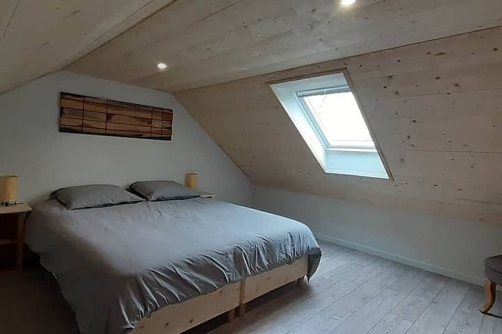 Location de vacances pour 8 personnes, avec jacuzzi ainsi que jardin et terrasse à Gouézec - 2