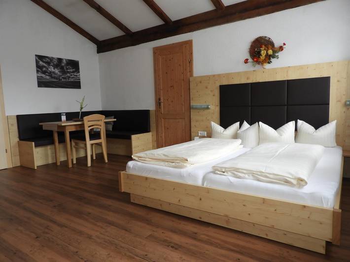 Hotel für 2 Personen, mit Balkon und Terrasse sowie Garten und Ausblick