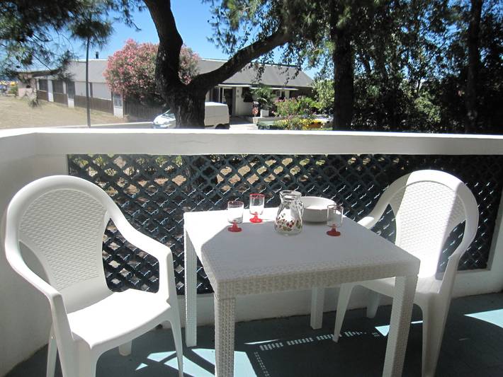 Ferienwohnung für 6 Personen, mit Meerblick und Balkon/Terrasse sowie Ausblick in Grado Pineta