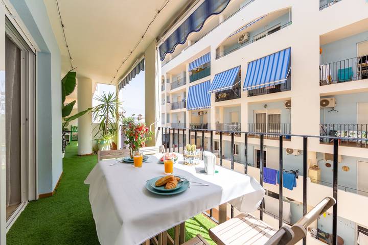 Ganze Wohnung, „Apartamento Zen Dreams Almerimar“ mit Meerblick, Wlan und Klimaanlage in Almerimar, El Ejido