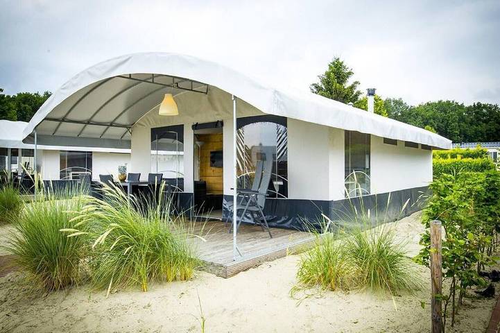 Ferienhaus für 6 Personen, mit Garten und Pool
