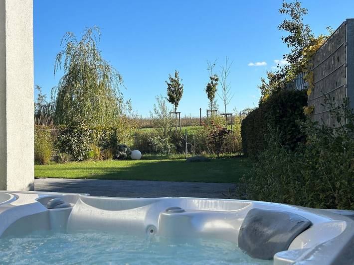 Ferienhaus für 7 Personen, mit Garten und Ausblick sowie Sauna und Terrasse, kinderfreundlich in Göhren-Lebbin - 2