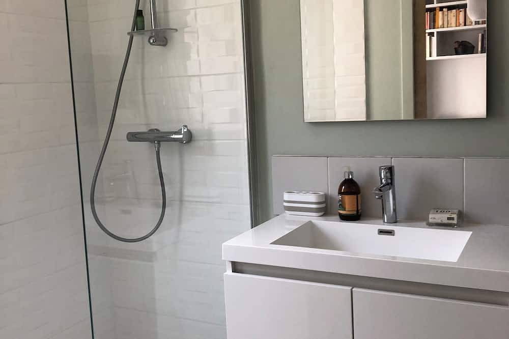 Appartement entier, Appartement très calme et tout confort à 3 mn à pieds des Thermes de Royat. in Chamalières, Parc naturel régional des Volcans d'Auvergne